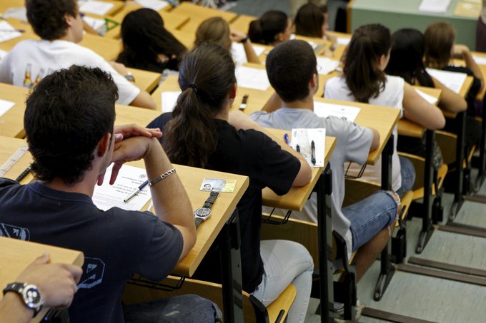 10 secondary schools in Spain: rankings and fees